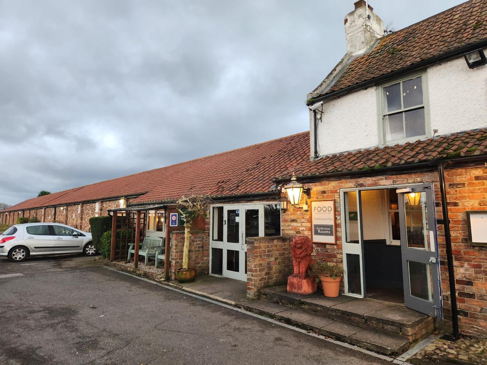Red Lion Inn & Motel - York, York